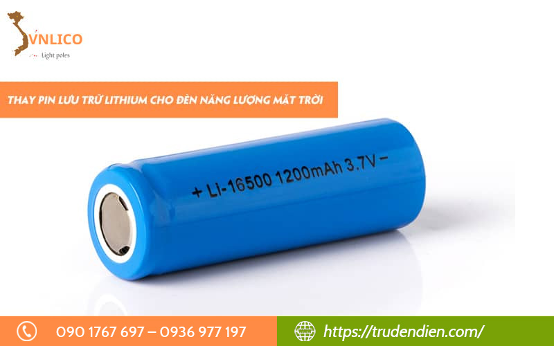 thay-pin-luu-tru-lithium-cho-den-nang-luong-mat-troi